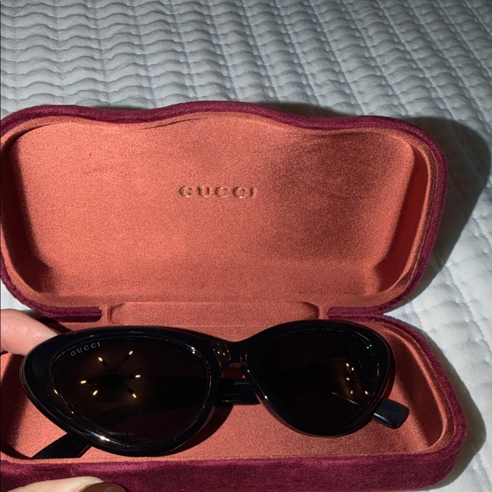 Gucci Black Cat-Eye Sunglasses